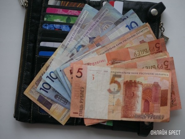 В Беларуси ищут работника на зарплату 30 000 рублей