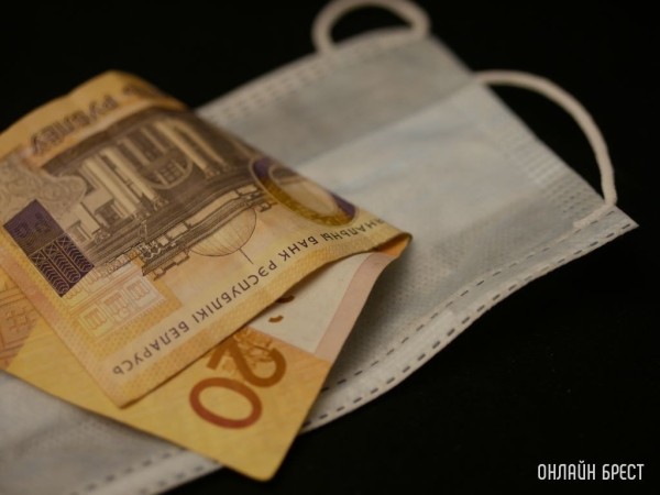 Сколько в Беларуси медиков и какие у них зарплаты