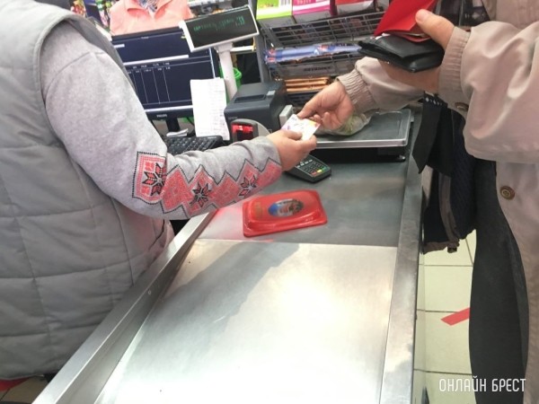 Узнали, какие продукты за год намного подешевели, а какие – резко подорожали