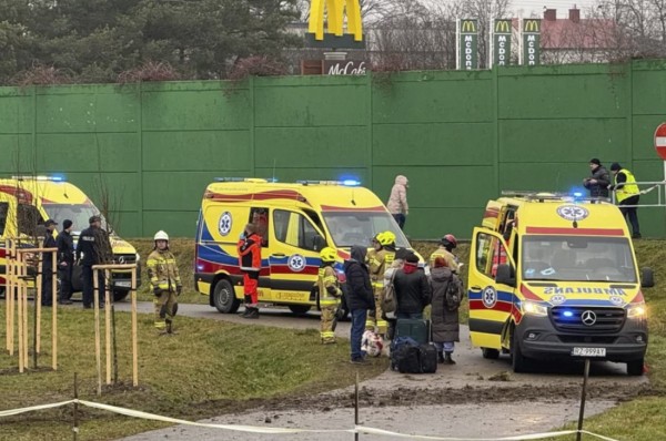 В Польше попал в аварию автобус с белорусскими пассажирами В Польше попал в аварию автобус с белорусскими пассажирами