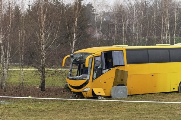 В Польше попал в аварию автобус с белорусскими пассажирами В Польше попал в аварию автобус с белорусскими пассажирами